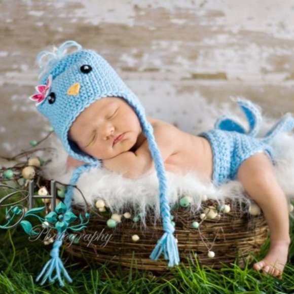 New Newborn Knit Little Birdie Hat and Diaper Cover 0-3 Months